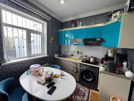 3 otaqlı həyət evi/bağ evi - Binəqədi q. - 100 m²