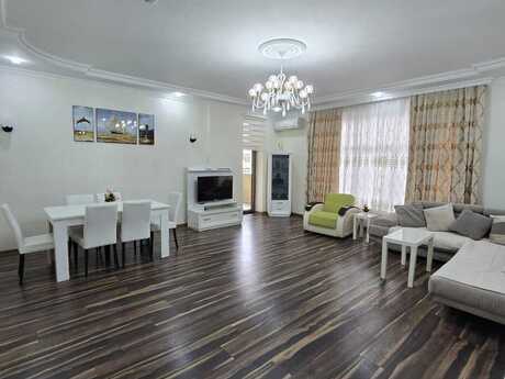 3 otaqlı yeni tikili - Nizami m. - 175 m²