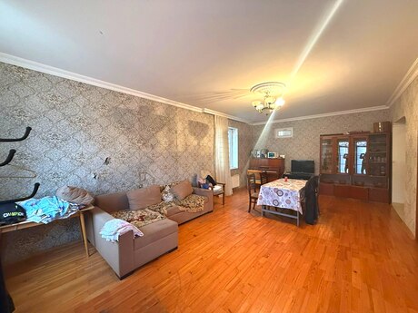 Объявление №5864004 - Баку, м. Кара Караев, 5-комн., 130 м²