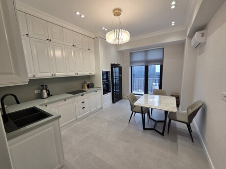 2 otaqlı yeni tikili - 28 May m. - 120 m²