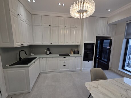 2 otaqlı yeni tikili - 28 May m. - 120 m²