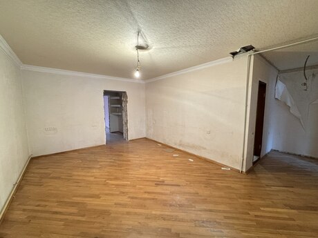 3-комн. вторичка - пос. Ясамал - 85 м²