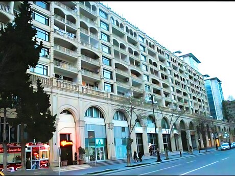 3 otaqlı köhnə tikili - 28 May m. - 100 m²