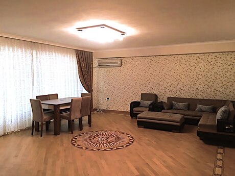 28 Mayda 3 otaqlı köhnə tikili mənzil kirayə verilir, 100 m², 1 400 AZN/ay, şəkil 5 / 12