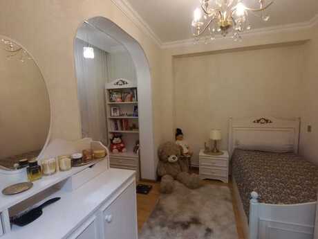 3 otaqlı yeni tikili - Qara Qarayev m. - 60 m²