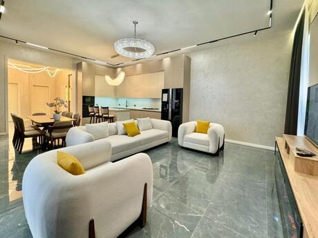 4 otaqlı həyət evi/bağ evi - Mərdəkan q. - 180 m²