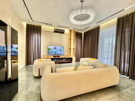4 otaqlı həyət evi/bağ evi - Mərdəkan q. - 180 m²