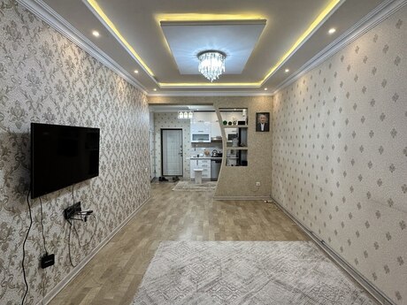 2-комн. новостройка - м. Иншаатчылар - 63 м²
