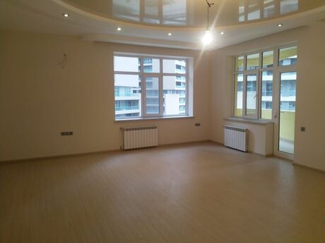 4 otaqlı yeni tikili - 8 Noyabr m. - 200 m²