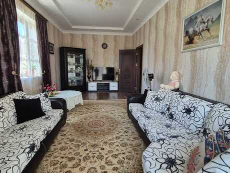 3 otaqlı həyət evi/bağ evi - Buzovna q. - 100 m²