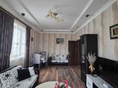 3 otaqlı həyət evi/bağ evi - Buzovna q. - 100 m²