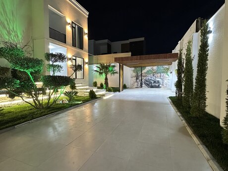 5 otaqlı həyət evi/bağ evi - Mərdəkan q. - 290 m²