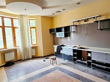 9-комн. дом/дача - Наримановский  р. - 700 м²