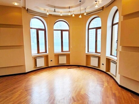9-комн. дом/дача - Наримановский  р. - 700 м²