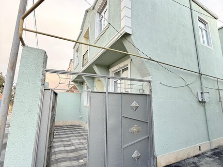 4 otaqlı həyət evi/bağ evi - Xırdalan - 140 m²