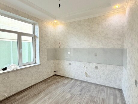 4 otaqlı həyət evi/bağ evi - Xırdalan - 140 m²