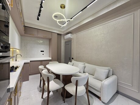 3-комн. новостройка - м. Нариман Нариманов - 117 м²