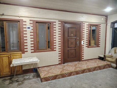 4 otaqlı həyət evi/bağ evi - M.Ə.Rəsulzadə q. - 120 m²