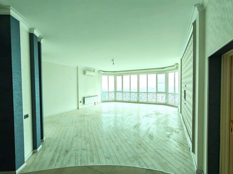 Elan №5865786 - Bakı, Nizami m., 3 otaqlı, 180 m², 17/22 mərtəbə
