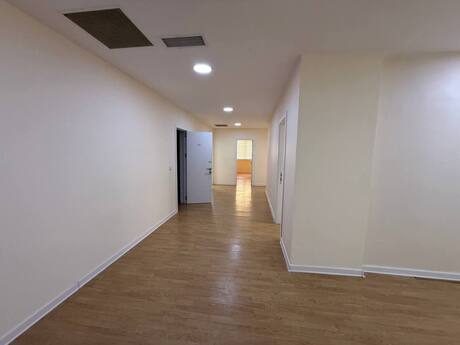 4-комн. офис - м. Шах Исмаил Хатаи - 190 м²