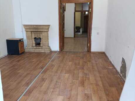 Elan №5866393 - Bakı, 28 May m., 100 m²