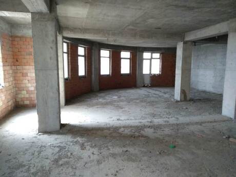 4 otaqlı yeni tikili - Nərimanov r. - 214 m²