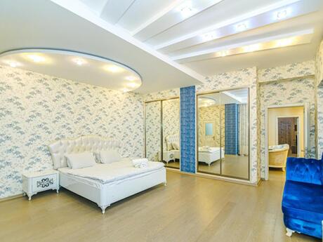 4 otaqlı yeni tikili - Sahil m. - 176 m²