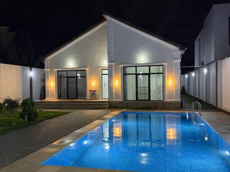 4 otaqlı həyət evi/bağ evi - Mərdəkan q. - 200 m²