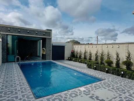 4 otaqlı həyət evi/bağ evi - Şüvəlan q. - 160 m²