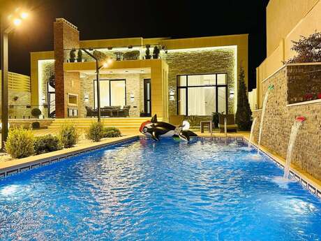 4 otaqlı həyət evi/bağ evi - Mərdəkan q. - 250 m²