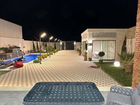 4 otaqlı həyət evi/bağ evi - Mərdəkan q. - 250 m²