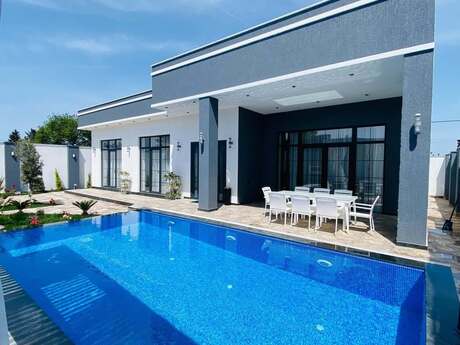 4 otaqlı həyət evi/bağ evi - Nardaran q. - 200 m²