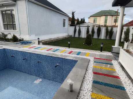 4 otaqlı həyət evi/bağ evi - Buzovna q. - 150 m²