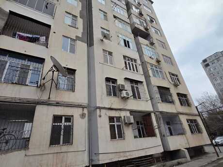 Obyekt - İnşaatçılar m. - 298 m²