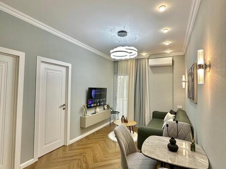 Объявление №5866893 - Баку, Насиминский  р., 2-комн., 42 м², 3/5 этаж