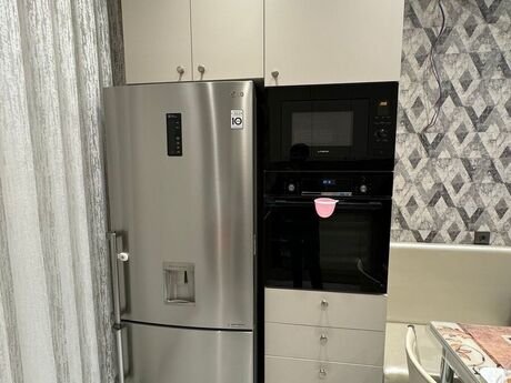 3 otaqlı yeni tikili - Xətai r. - 130 m²
