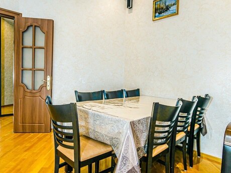 Kirayə 2 otaqlı mənzil, 104 m², Nizami: 40 ₼/ay 5