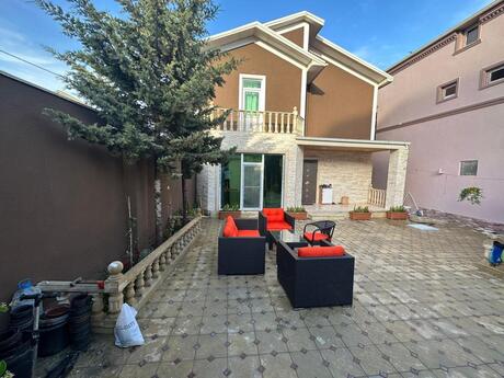 4-комн. дом/дача - пос. Бадамдар - 200 м²