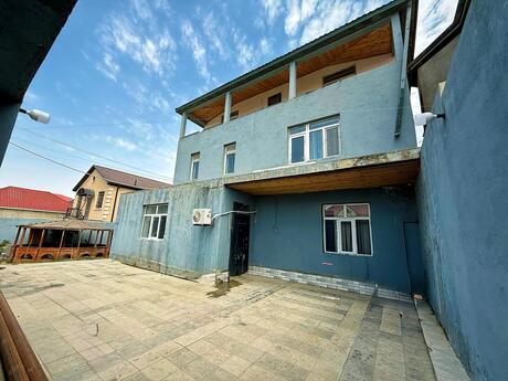 8-комн. дом/дача - пос. Бадамдар - 390 м²