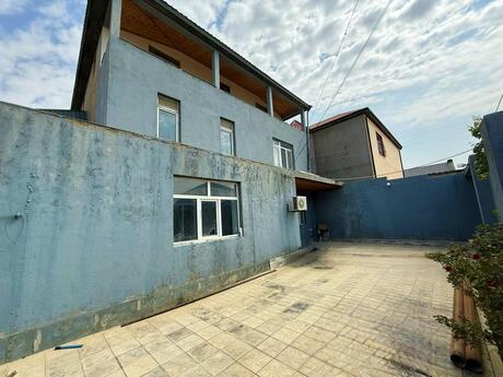 8-комн. дом/дача - пос. Бадамдар - 390 м²