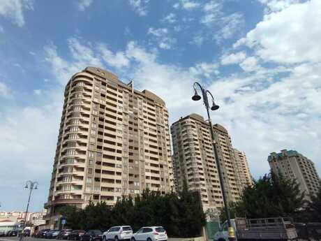 4 otaqlı yeni tikili - Şah İsmayıl Xətai m. - 285 m²