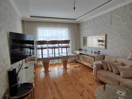 4 otaqlı həyət evi/bağ evi - Biləcəri q. - 125 m²