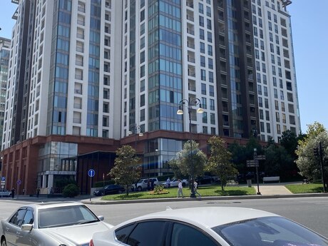 5 otaqlı yeni tikili - Elmlər Akademiyası m. - 280 m²