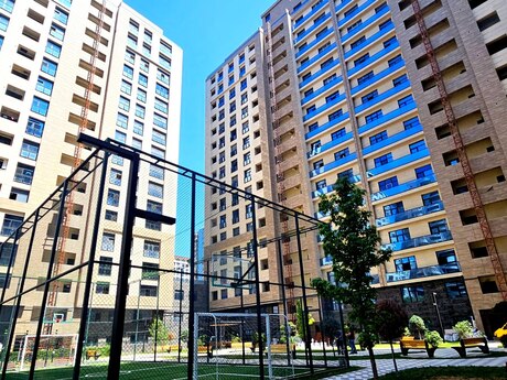 2-комн. новостройка - Насиминский  р. - 97 м²