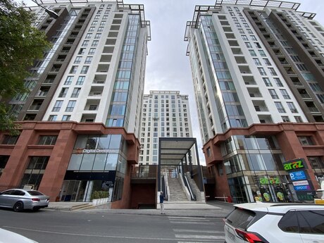 Elan №5867531 - Bakı, Elmlər Akademiyası m., 4 otaqlı, 170 m², 11/17 mərtəbə