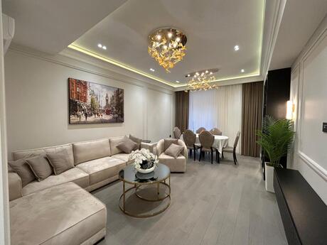 Elan №5867599 - Bakı, Şah İsmayıl Xətai m., 4 otaqlı, 140 m², 2/7 mərtəbə