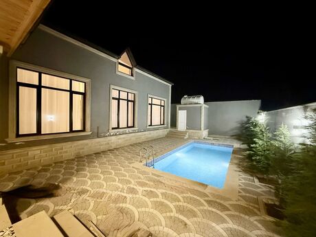 6 otaqlı həyət evi/bağ evi - Mərdəkan q. - 240 m²