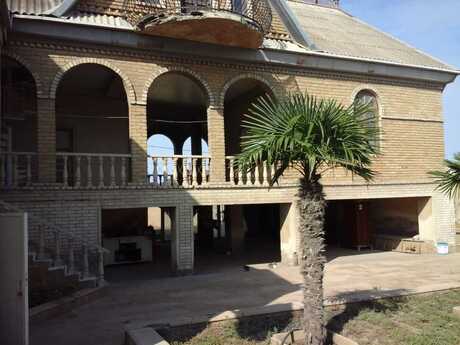 4 otaqlı həyət evi/bağ evi - Pirşağı q. - 200 m²