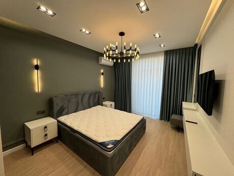 3 otaqlı yeni tikili - 8 Noyabr m. - 148 m²