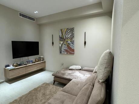 Elan №5868598 - Bakı, Şah İsmayıl Xətai m., 2 otaqlı, 70 m², 5/18 mərtəbə